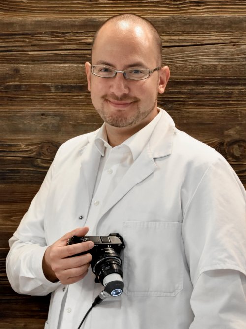 Dr. Dénes László | bőrgyógyász